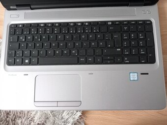 predám Hp probook 650 g2 /Intel core i5 /16gb ram /ssd - 4