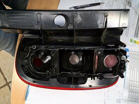 Zadné pravé svetlo Duster - 4