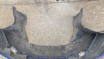 Octavia 2 predfacelift predný nárazník - 4