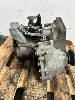 Převodovka 1.9TDI 77KW JCR - 4