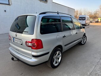 Volkswagen Sharan Facelift 1.9 TDi - 4