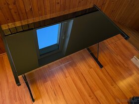 Písací kancelársky stôl čierny - 4