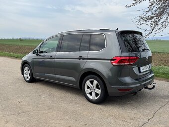 Volkswagen Touran model 2019 7 miestny - 4