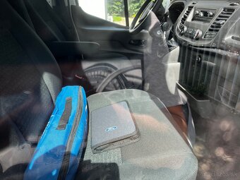 Ford Transit - 4