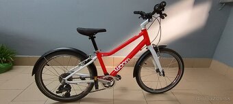 Woom 4 červený 20" (stojan, blatníky) - 4