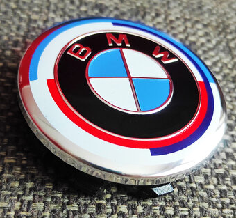 kryty náboja – 50. výročie BMW M - č.2 - 4