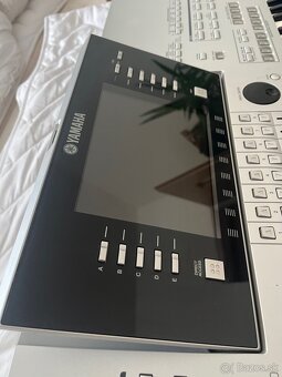 Yamaha Tyros 3 - 4