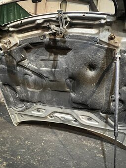 predna kapota audi a6 c4 - 4