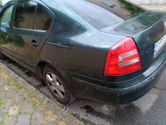 Predám skoda octavia 1.6 benzín 2006 75.kw - 4