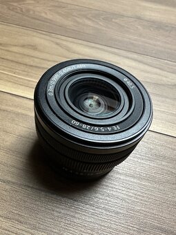 Sony FE 28-60 f/4-5.6 - 4