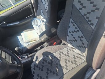 TOYOTA COROLLA 1,4 DIESEL 66KW AUTOMAT KLÍMA - 4