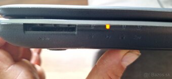 Acer Aspire E1-530 - 4