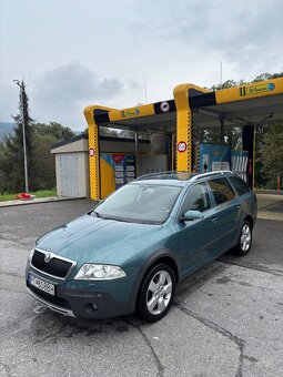 Škoda octavia scout - 4