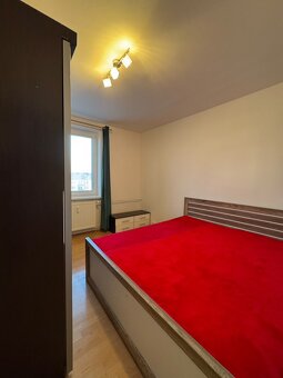 Prenájom 2izbovébo bytu - 4