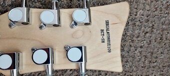 Elektrická gitara Höfner - 4