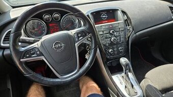 Predam OPEL ASTRA J Sports Tourer 1.4 Turbo 140HP automat - 4