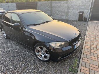 BMW E90 - 4