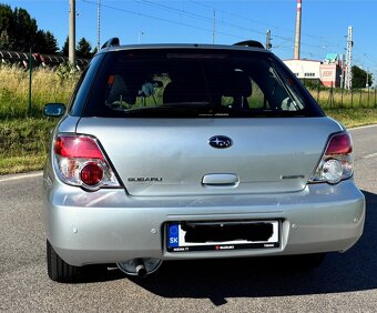 Subaru Impreza combi automat 1.5 benzín 4x4 - 4