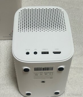 Xiaomi Mi Smart Compact Projector 2 - 4