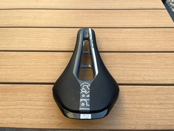 Sedlo Pro Stealth Sport AF 142mm - 4