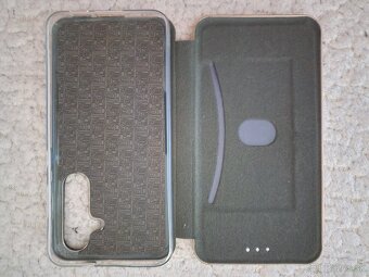 Samsung galaxy S24 - 4
