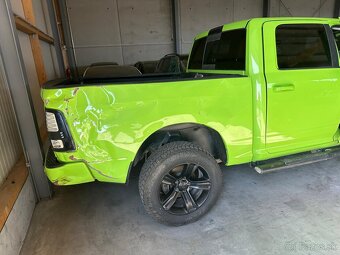 Dodge RAM SPORT 5.7hemi - 4