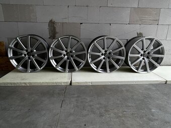 Originál Audi 5x112 ET33 - 4