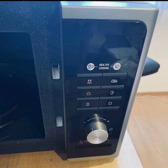 Milrovlnná rúra Samsung - 4