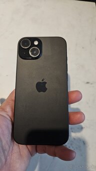 iPhone 15 128GB Black - Top stav, 99% batéria, v záruke - 4