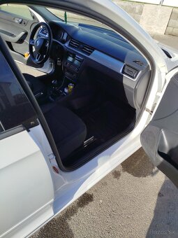 Predám auto škoda.rapid.1.2.Tsi.benzín - 4