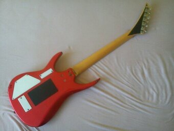 elektrická gitara - 4