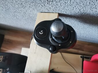 Predám herný volant Logitech G-923+radiaca páka. - 4