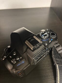 Olympus E-420 - 4