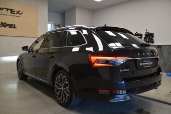 ŠKODA SUPERB Kombi 2.0 TDI 147kw L&K,NELAKOVANÉ,MATRIX,Virtu - 4