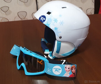 Predám detskú lyžiarsku prilbu s okuliarmi zn. ROSSIGNOL ; X - 4