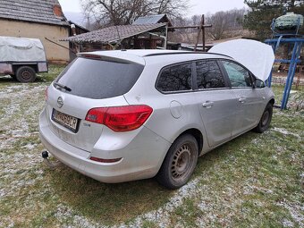 Predam Opel Astra J - 4