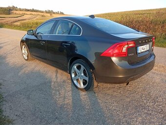Volvo S60 D3 2011 - 4