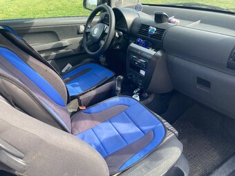 VW FOX - 4