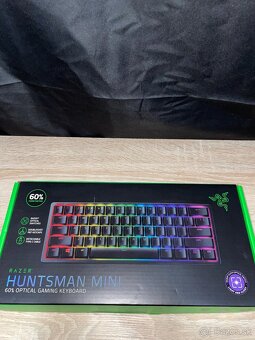 Razer Huntsman Mini – Purple Switch (clicky) - 4