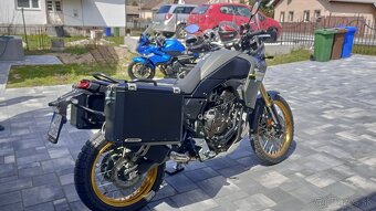 Hliníkové kufre, nosiče kufrov - 4