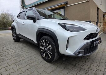 Toyota Yaris Cross 1.5-HYBRID-AUTOMAT-ZÁRUKA - 4