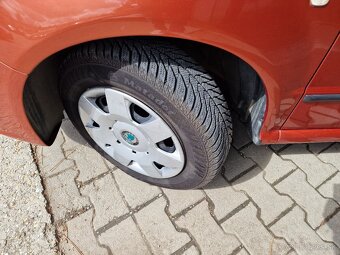 Škoda Fabia 1.2 HTP Easy 55k (benzín) kup.v SR - 4