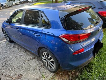 Hyundai i30 1,4 - 4