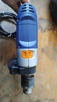 Elektrická vrtačka 230v / 710w - 4
