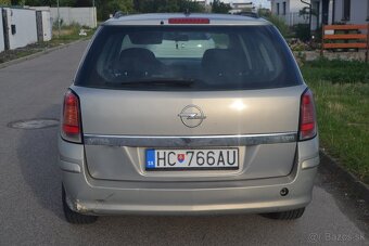 Opel astra combi - 4