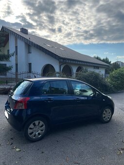 Toyota Yaris - 4