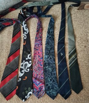 retro oblečenie - roláky, šatky, kravaty - 4