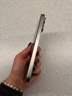 iPhone 15 pro max 256 gb - 4