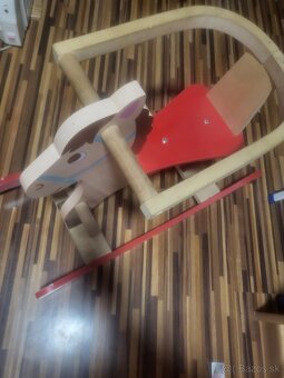 Odrážadlo a hojdací koník - 4