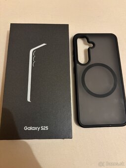 Samsung galaxy S25 256GB - 4